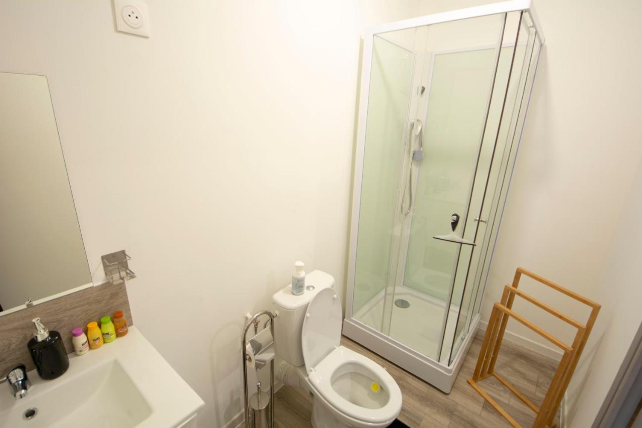 Mahora - Charmant Studio Home Staging Au Centre-Ville Saint-Quentin  Exterior photo